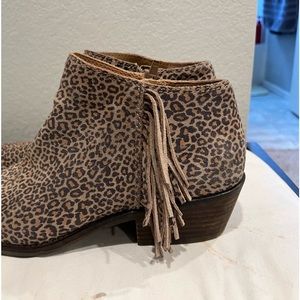 Women’s size 9 Leather Lucky Booties